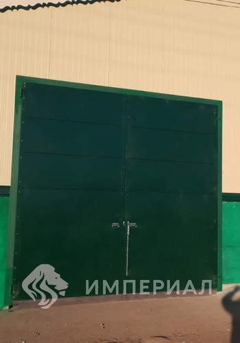 В животноводческий комплекс в Юрьянском районе Кировской области установлено 12 ворот